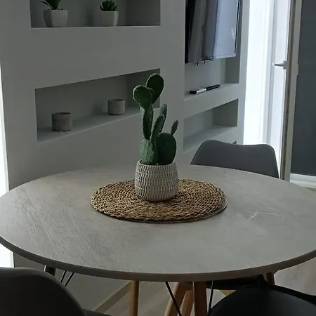 Apartment Seaside Oasis *