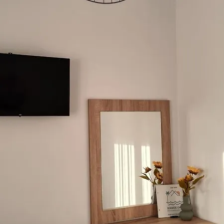 Seaside Oasis 佩科霍里